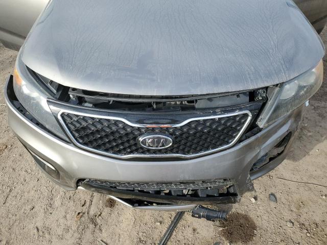 5XYKWDA2XCG242033 - 2012 KIA SORENTO SX GRAY photo 12