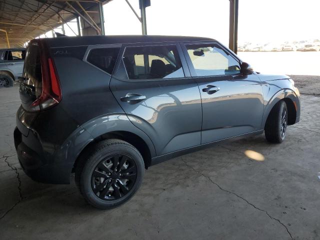 KNDJ23AU0L7734134 - 2020 KIA SOUL LX GRAY photo 3