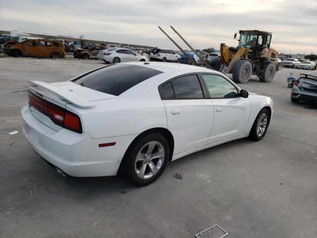 2C3CDXBG9EH259372 - 2014 DODGE CHARGER SE WHITE photo 3