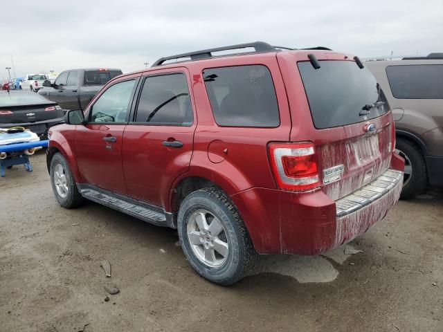 1FMCU0DG9CKC38524 - 2012 FORD ESCAPE XLT BURGUNDY photo 2