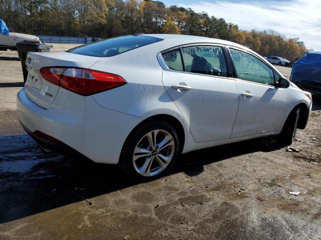 KNAFX4A87E5075609 - 2014 KIA FORTE EX WHITE photo 3