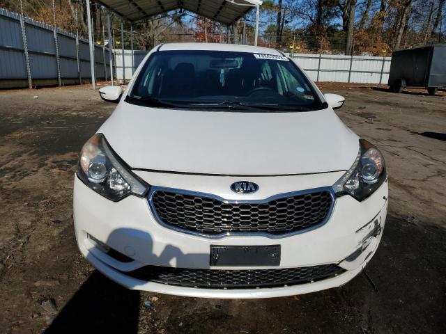 KNAFX4A87E5075609 - 2014 KIA FORTE EX WHITE photo 5