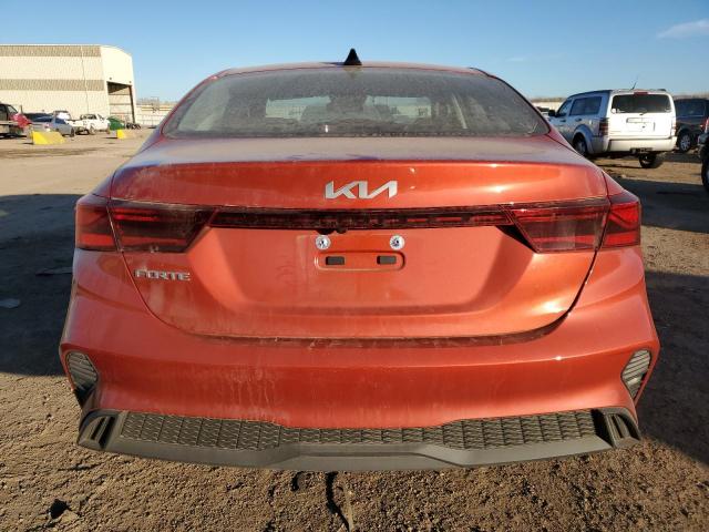 3KPF24AD5PE574205 - 2023 KIA FORTE LX ORANGE photo 6