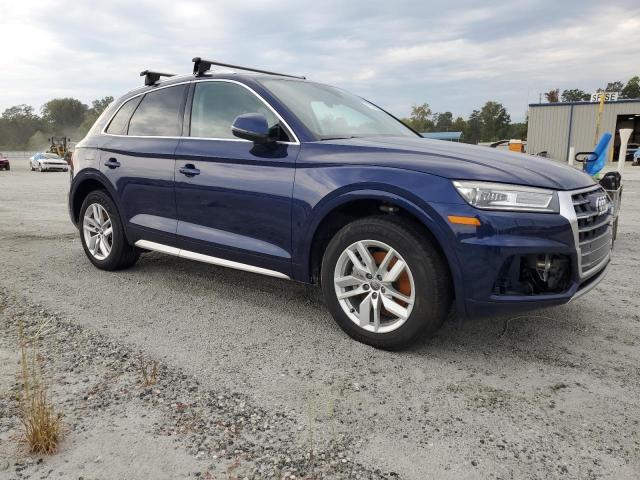 WA1ANAFY1L2014565 - 2020 AUDI Q5 PREMIUM BLUE photo 4