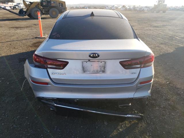 5XXGU4L13LG422653 - 2020 KIA OPTIMA EX SILVER photo 6