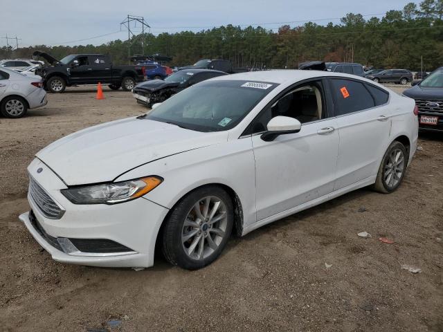 3FA6P0HD2HR195839 - 2017 FORD FUSION SE WHITE photo 1