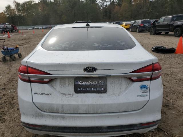 3FA6P0HD2HR195839 - 2017 FORD FUSION SE WHITE photo 6