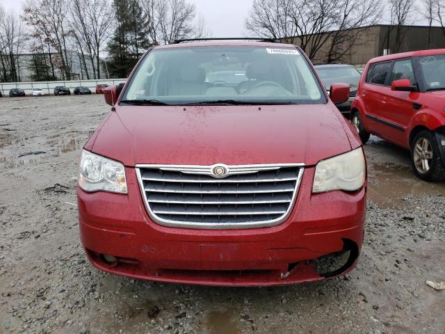 2A8HR54P38R151485 - 2008 CHRYSLER TOWN & COU TOURING RED photo 5