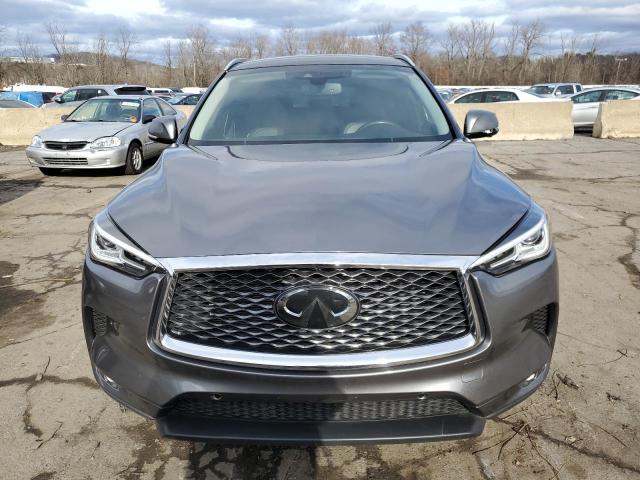 3PCAJ5M16KF102778 - 2019 INFINITI QX50 ESSENTIAL GRAY photo 5