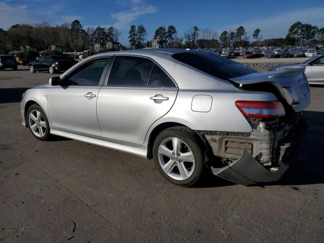 4T1BF3EKXAU035900 - 2010 TOYOTA CAMRY BASE SILVER photo 2