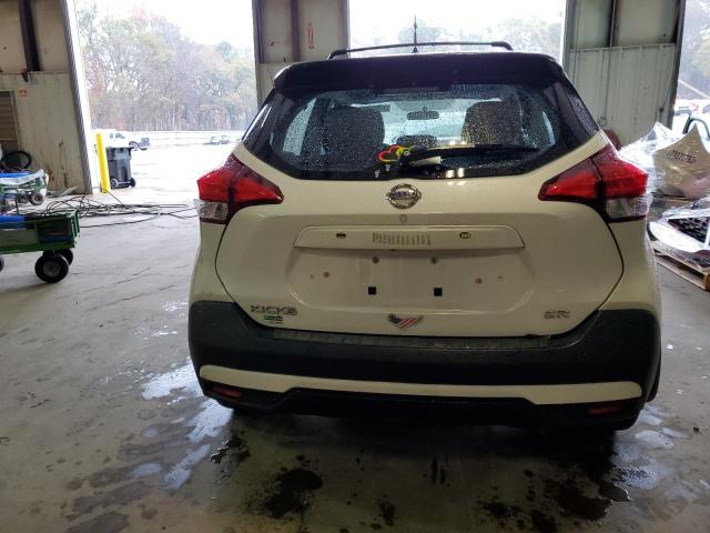 3N1CP5CU1JL512099 - 2018 NISSAN KICKS S WHITE photo 6