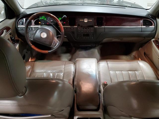 1LNHM82W93Y666928 - 2003 LINCOLN TOWN CAR SIGNATURE TAN photo 8