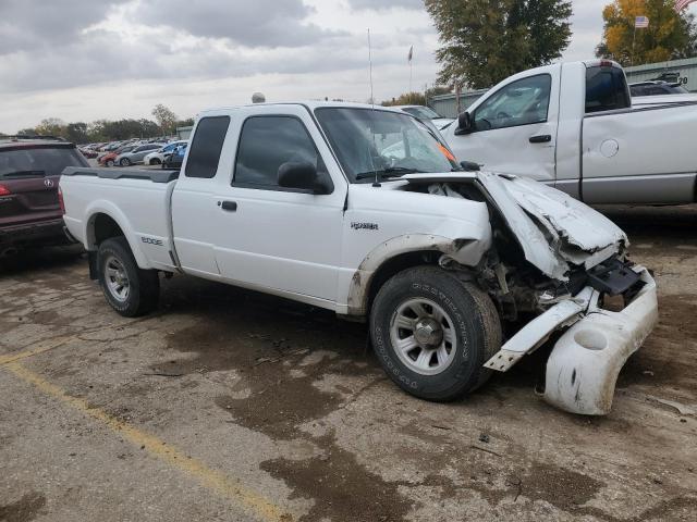 1FTYR14U51PB75882 - 2001 FORD RANGER SUPER CAB WHITE photo 4