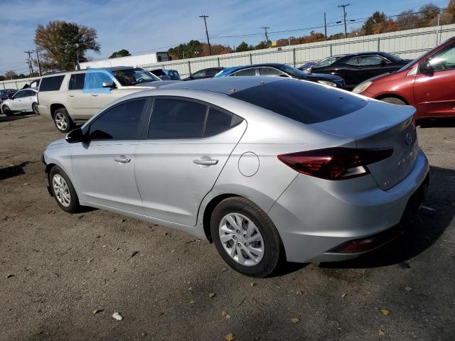 5NPD74LF3KH413153 - 2019 HYUNDAI ELANTRA SE WHITE photo 2