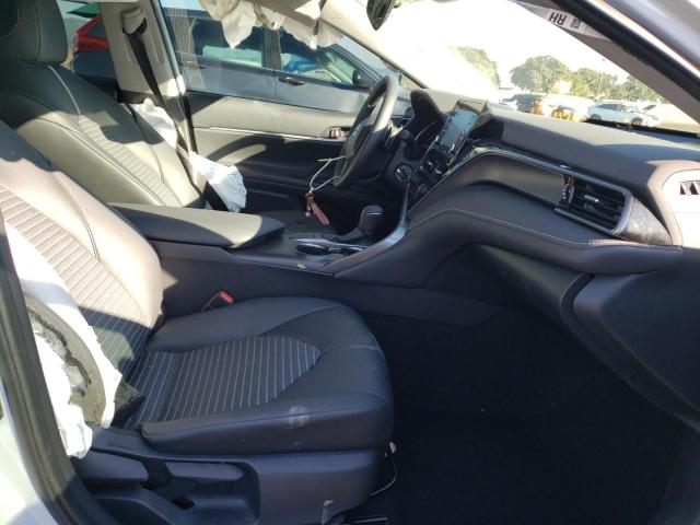 4T1G11AK9PU184337 - 2023 TOYOTA CAMRY SE NIGHT SHADE WHITE photo 7