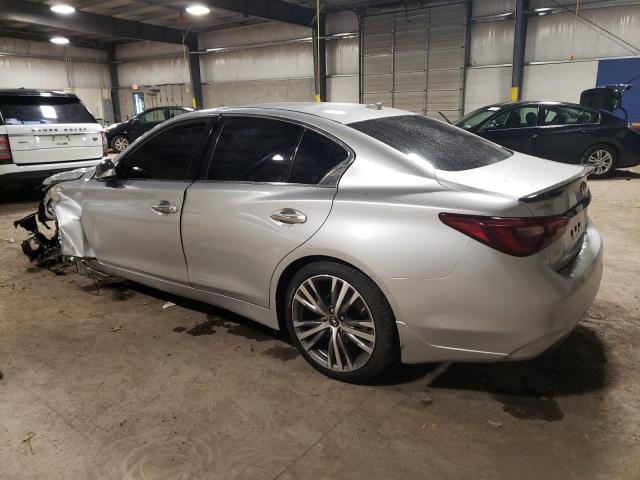 JN1EV7AR7JM434085 - 2018 INFINITI Q50 LUXE SILVER photo 2