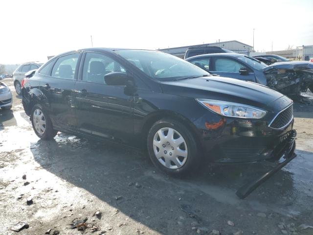 1FADP3E23HL334466 - 2017 FORD FOCUS S BLACK photo 4