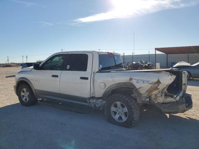 1D3HB13TX9S808938 - 2009 DODGE RAM 1500 WHITE photo 2