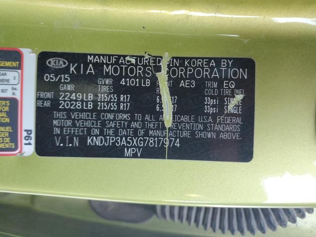 KNDJP3A5XG7817974 - 2016 KIA SOUL + GREEN photo 12