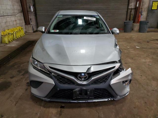 4T1B11HK2KU815888 - 2019 TOYOTA CAMRY L SILVER photo 5