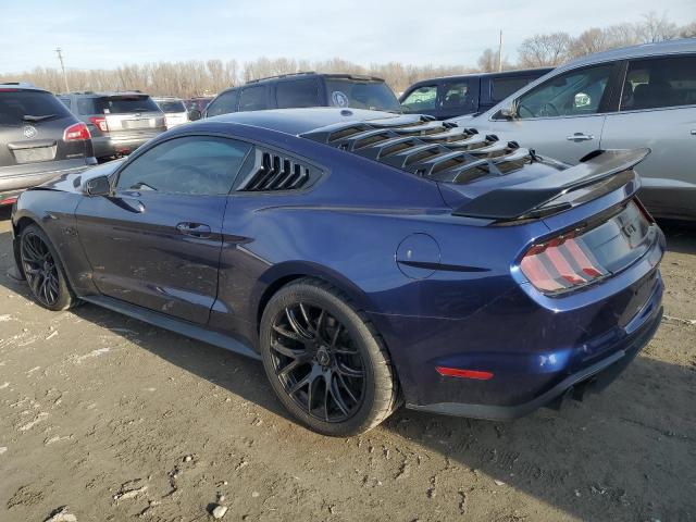 1FA6P8CF3J5107042 - 2018 FORD MUSTANG GT BLUE photo 2