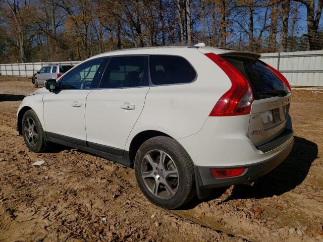 YV4902DZ2B2155956 - 2011 VOLVO XC60 T6 WHITE photo 2