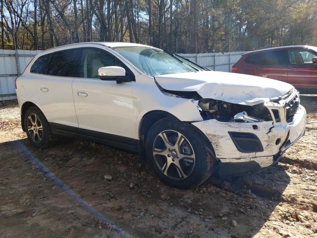 YV4902DZ2B2155956 - 2011 VOLVO XC60 T6 WHITE photo 4