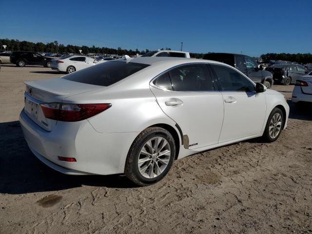 JTHBW1GG0E2039018 - 2014 LEXUS ES 300H WHITE photo 3