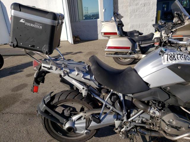 WB10313018ZU45439 - 2008 BMW R1200 GS SILVER photo 6