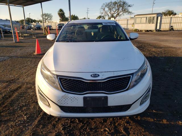 5XXGM4A71FG511679 - 2015 KIA OPTIMA LX WHITE photo 5