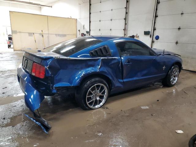 1ZVFT80N875362762 - 2007 FORD MUSTANG BLUE photo 3