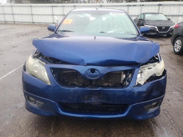 4T1BF3EK7BU710507 - 2011 TOYOTA CAMRY BASE BLUE photo 5