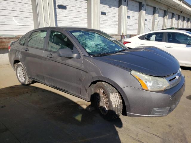 1FAHP35N39W217255 - 2009 FORD FOCUS SE SILVER photo 4