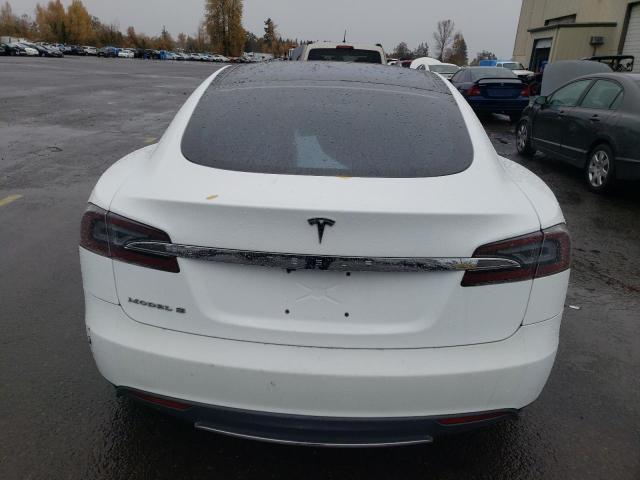 5YJSA1CN0DFP04497 - 2013 TESLA MODEL S WHITE photo 6