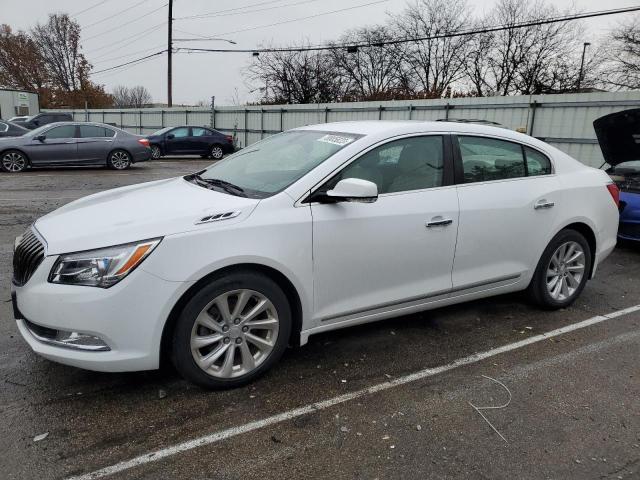 1G4GB5G31FF230010 - 2015 BUICK LACROSSE WHITE photo 1