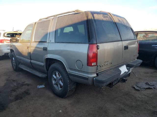 1GKEK13R4XJ724878 - 1999 GMC YUKON SILVER photo 2