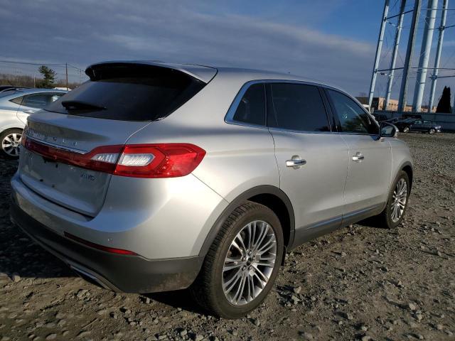 2LMTJ8LR7GBL43965 - 2016 LINCOLN MKX RESERVE SILVER photo 3