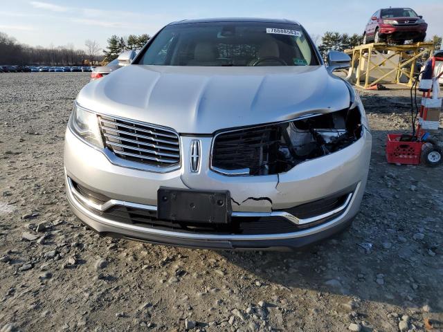 2LMTJ8LR7GBL43965 - 2016 LINCOLN MKX RESERVE SILVER photo 5