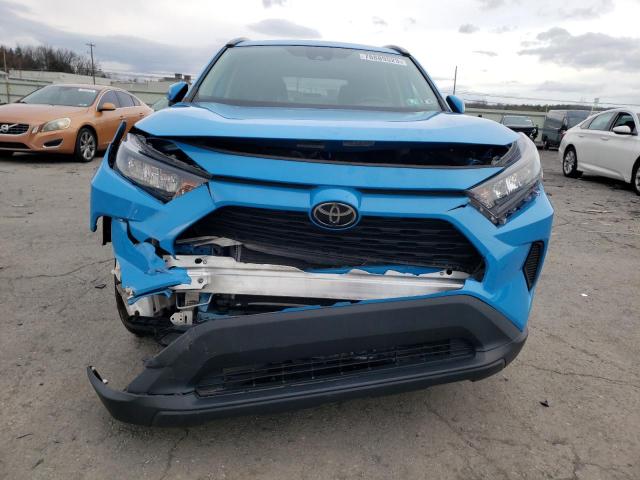 2T3G1RFV6MW180721 - 2021 TOYOTA RAV4 LE BLUE photo 5