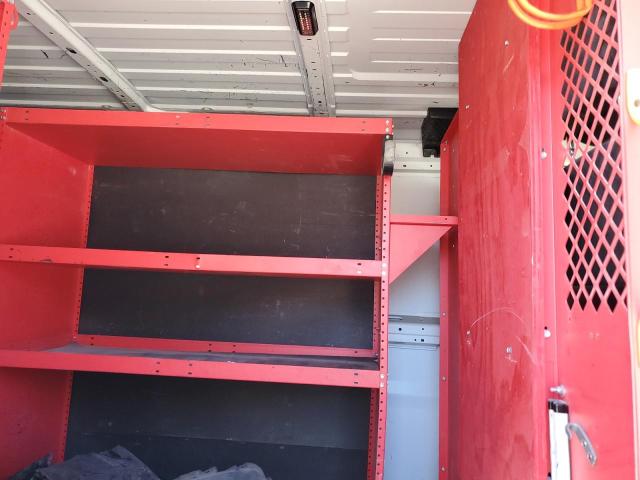 3C6TRVAG8JE118423 - 2018 RAM PROMASTER 1500 STANDARD WHITE photo 11