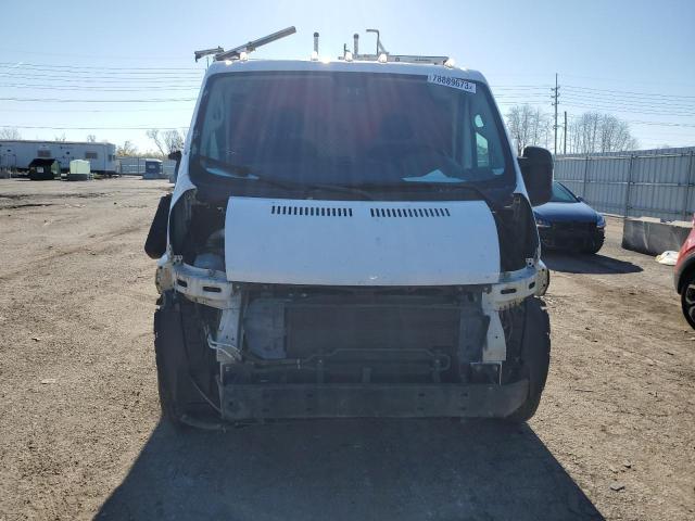 3C6TRVAG8JE118423 - 2018 RAM PROMASTER 1500 STANDARD WHITE photo 5
