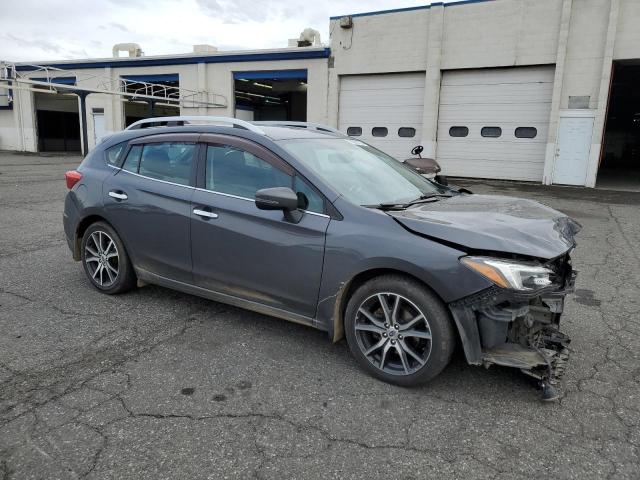 4S3GTAN65J3725957 - 2018 SUBARU IMPREZA LIMITED BLACK photo 4