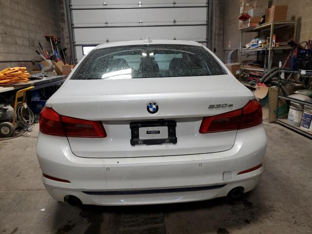 WBAJB1C50JB085520 - 2018 BMW 530XE WHITE photo 6