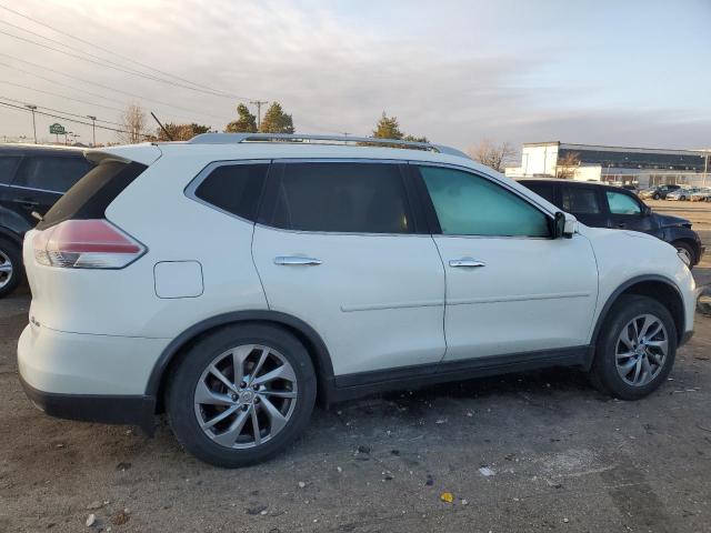 5N1AT2MVXFC899241 - 2015 NISSAN ROGUE S WHITE photo 3