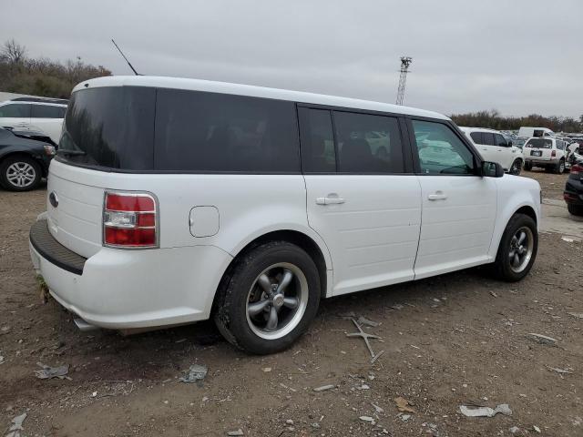 2FMGK5B8XEBD26799 - 2014 FORD FLEX SE WHITE photo 3