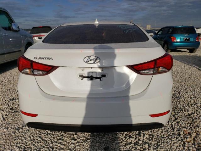 5NPDH4AE2FH649015 - 2015 HYUNDAI ELANTRA SE WHITE photo 6