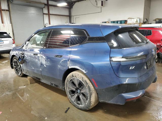 WB523CF00RCN85940 - 2024 BMW IX XDRIVE50 BLUE photo 2