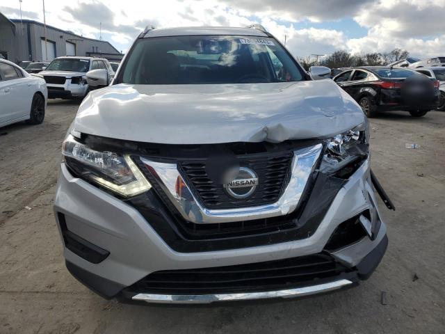 5N1AT2MV8KC735836 - 2019 NISSAN ROGUE S SILVER photo 5