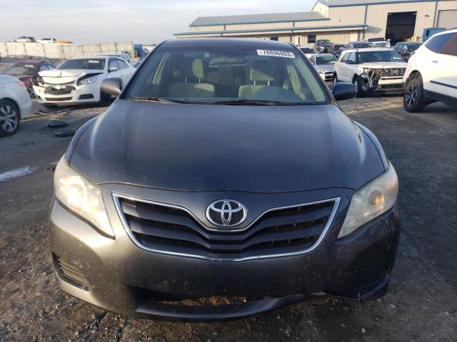 4T1BF3EK6AU057389 - 2010 TOYOTA CAMRY BASE GRAY photo 5