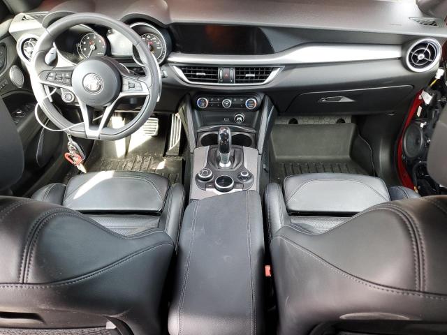 ZASFAKNN3J7C01317 - 2018 ALFA ROMEO STELVIO TI SPORT RED photo 8